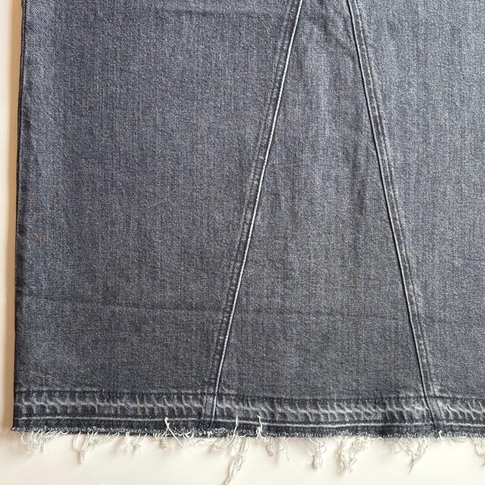 Women’s Levi's Dark Charcoal Gray Denim Collection Maxi Skirt READ DESCRIPTION - Picture 8 of 16